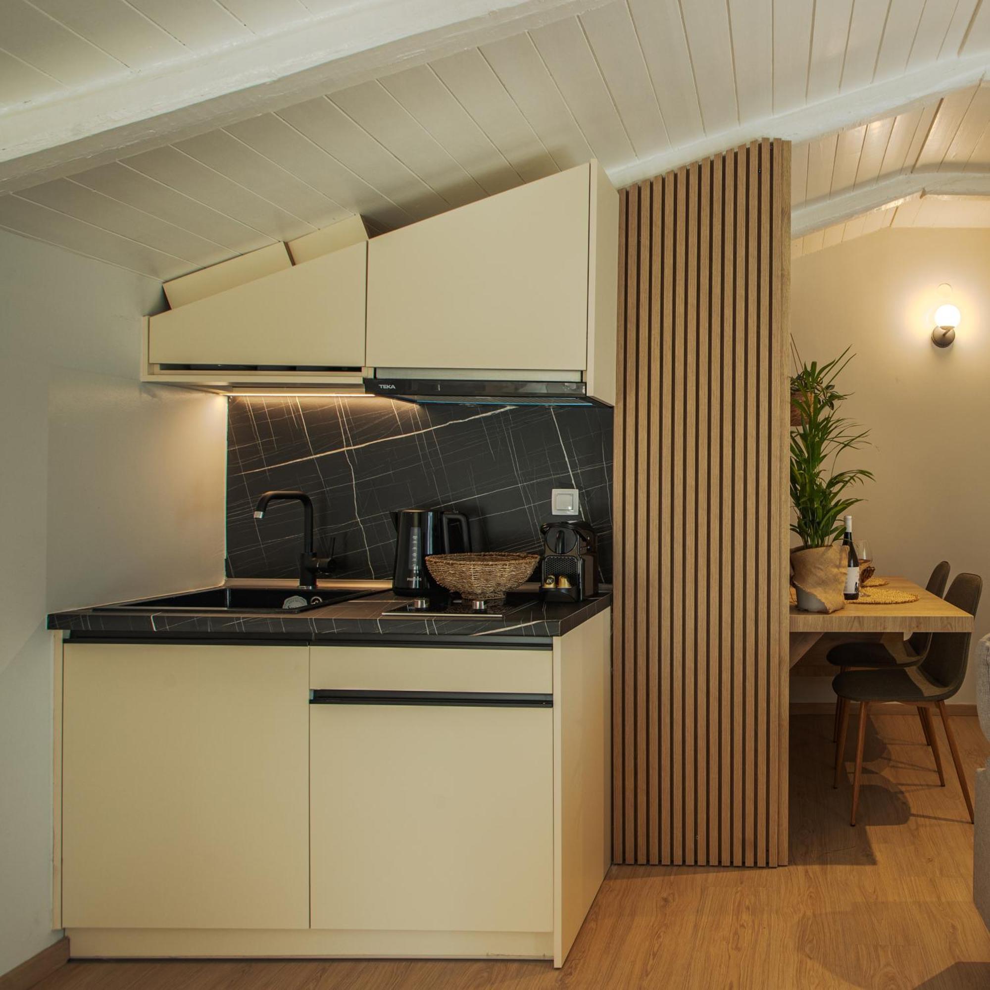 Mini Apartment